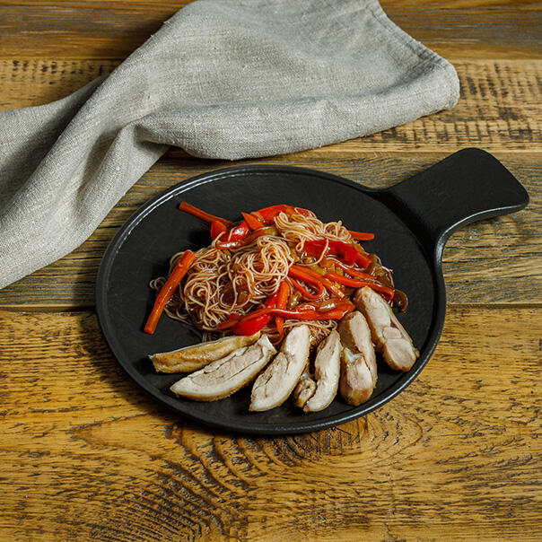 Милти: Пад тай с курицей ((замороженная продукция)