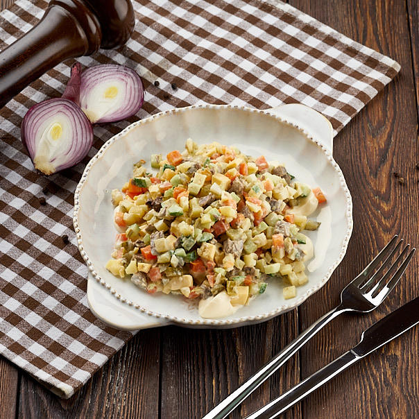 Милти: Салат Оливье