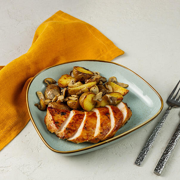 Милти: Куриная грудка с грибами и картофелем