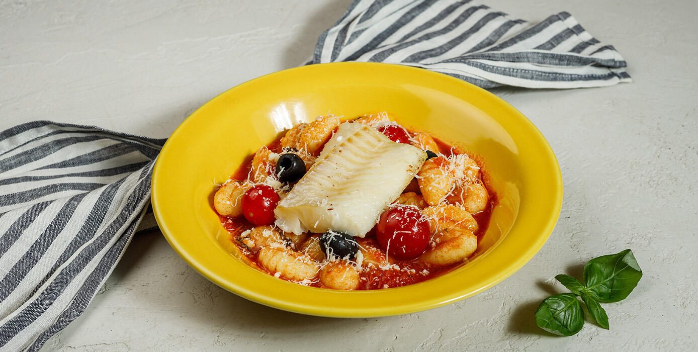 Милти: Ньокки в неаполитанском стиле с филе трески