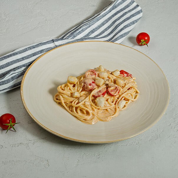 Милти: Спагетти в соусе том ям с мини гребешками