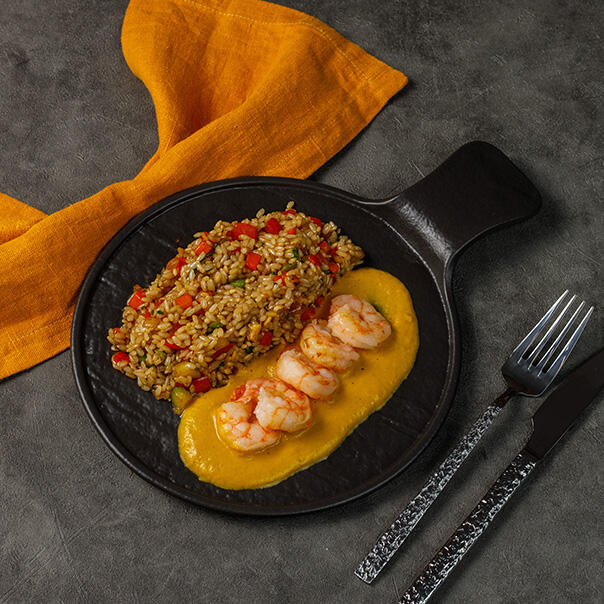 Милти: Креветки в кокосовом муссе с рисом в тайском стиле