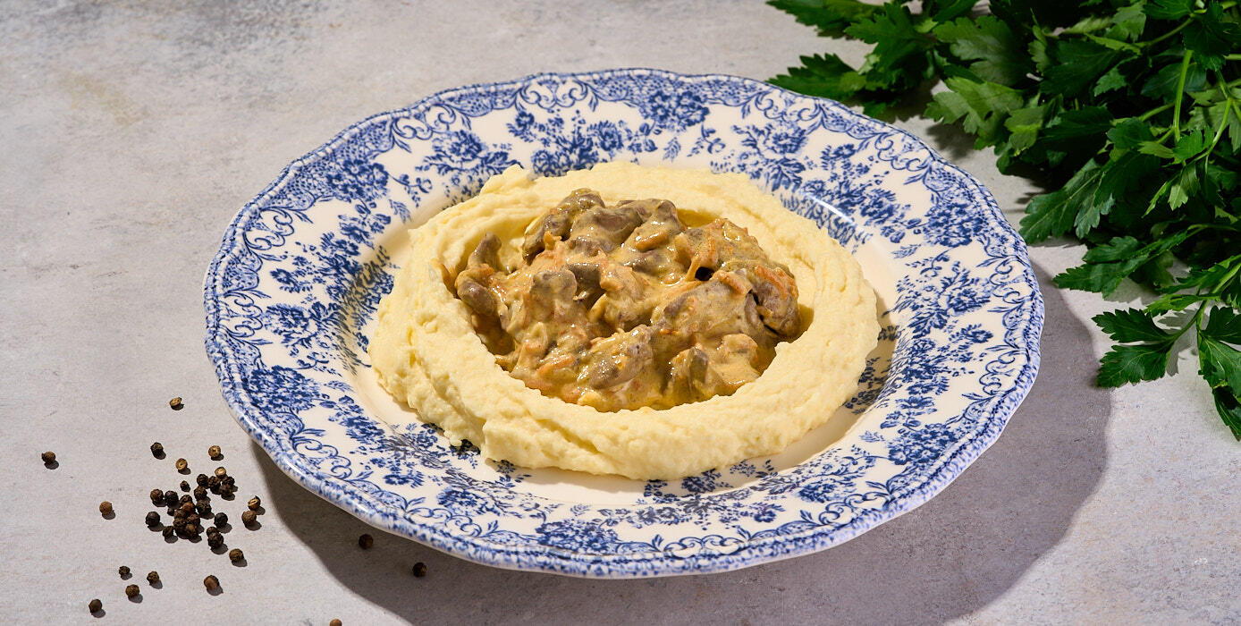 Милти: Печень по-строгановски с картофельным пюре