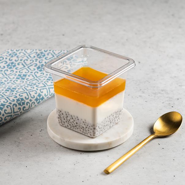 Милти: Чиа-пудинг с манго и маракуйей