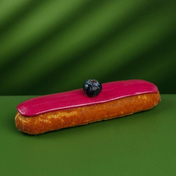 Милти: Эклер ягодный