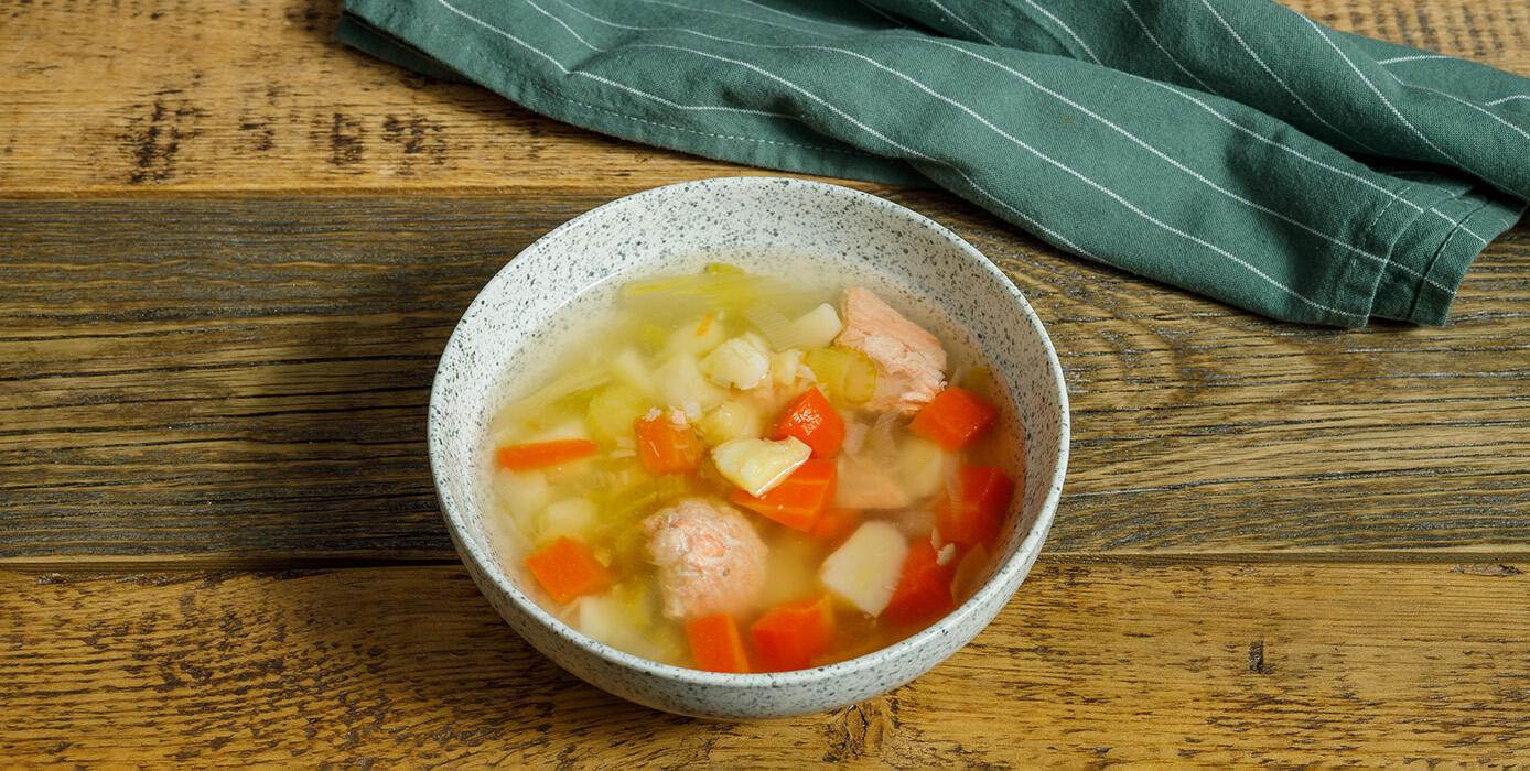 Милти: Уха с красной рыбкой