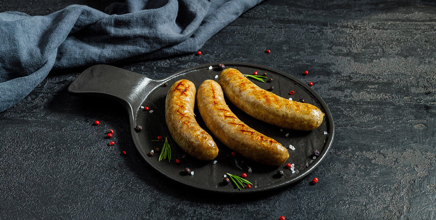 Милти: Братвурсткие колбаски из говядины и свинины с зеленью