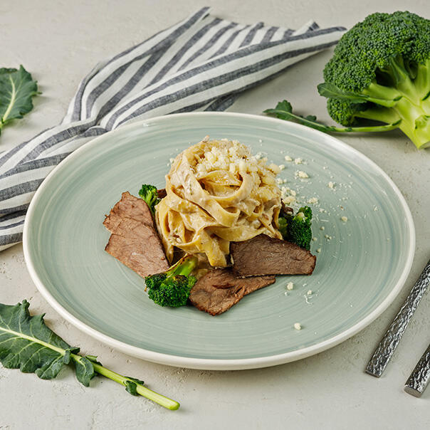 Милти: Феттуччине с томленой говядиной