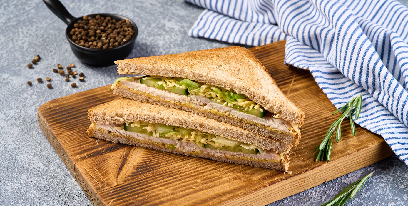 Милти: Сэндвич с запеченной индейкой