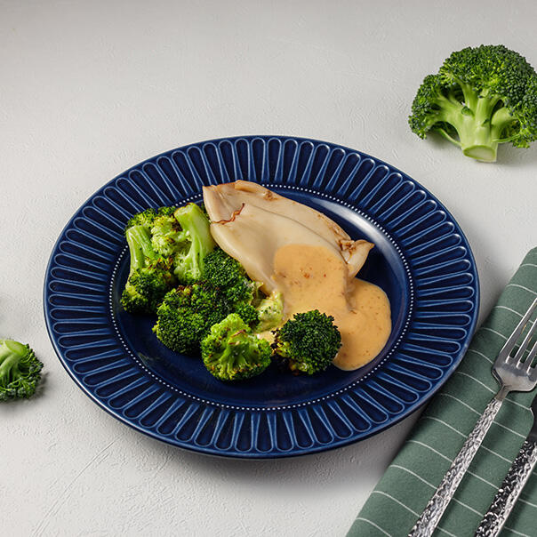 Милти: Кальмары с брокколи в кунжутном соусе