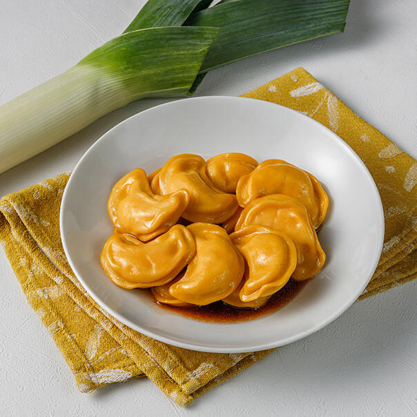 Милти: Китайские пельмени с курицей и креветками